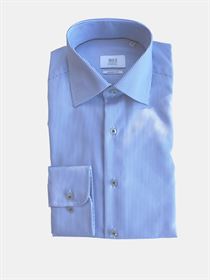 Eterna Super Soft premium 1863 skjorte i Two Ply vævning. Lyseblå Modern Fit 3668 15 X687